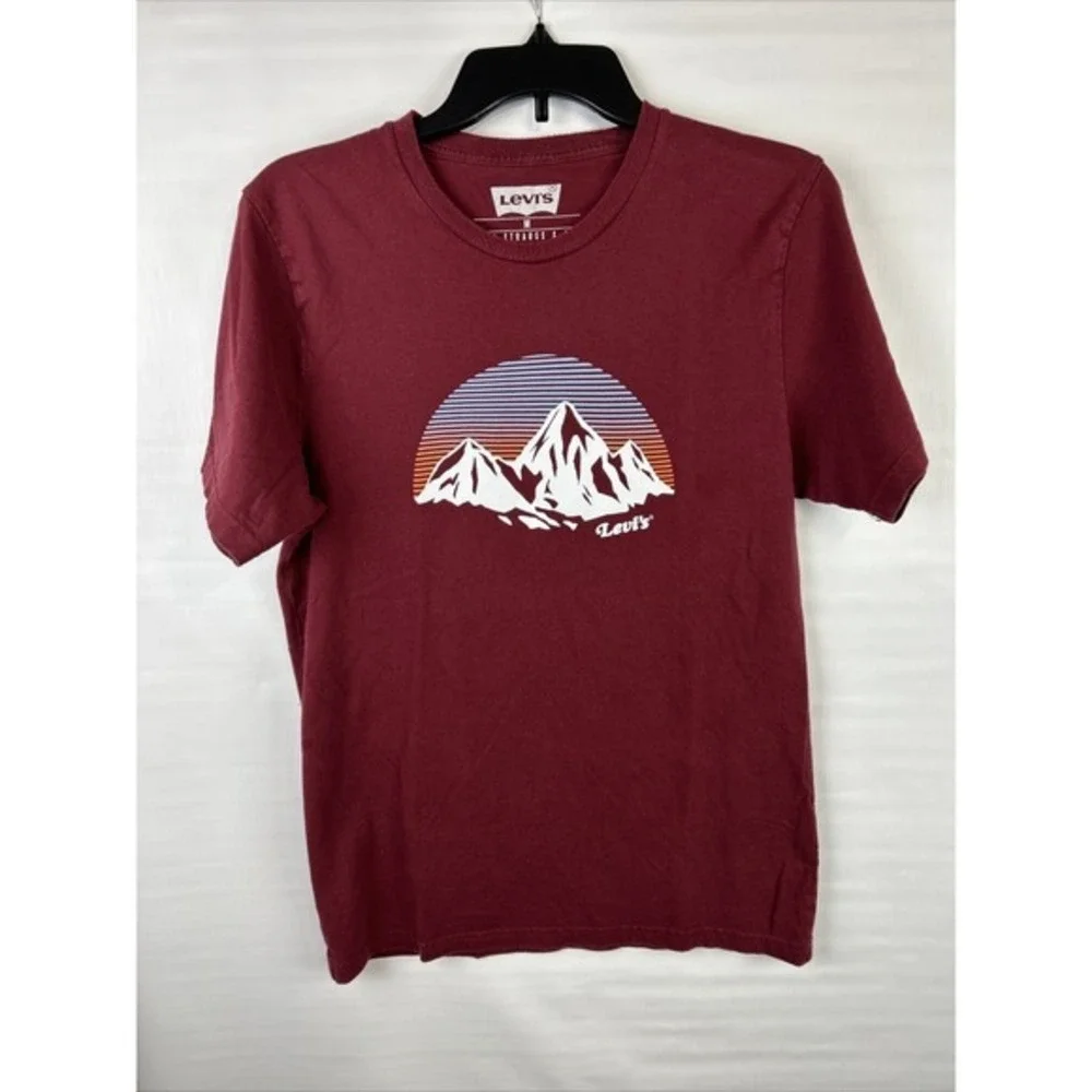 Levi's Mens Size Med‎ Burgundy Mountain Graphic T-Shirt Retro Sunset Cotton Tee